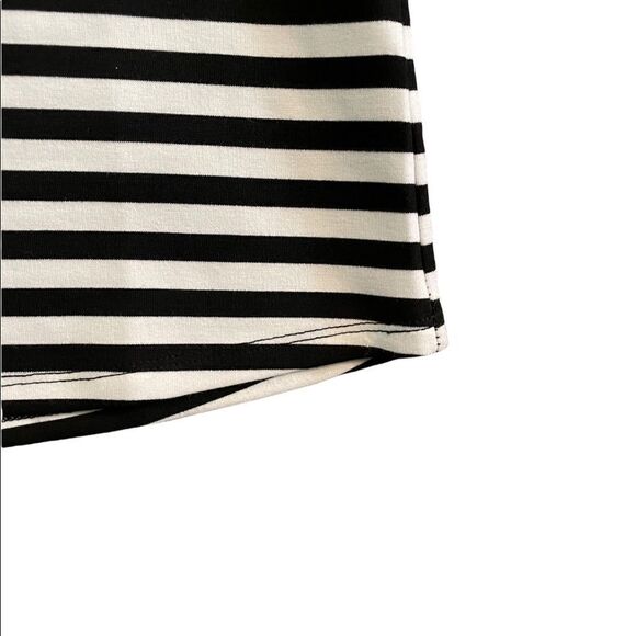 NWT HAYDEN Black & White striped shirt size small - Picture 3 of 6